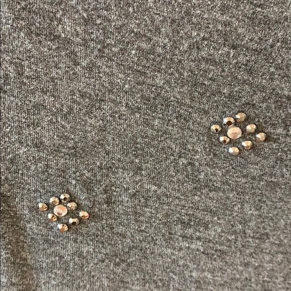 Top - Picture 2 of 5